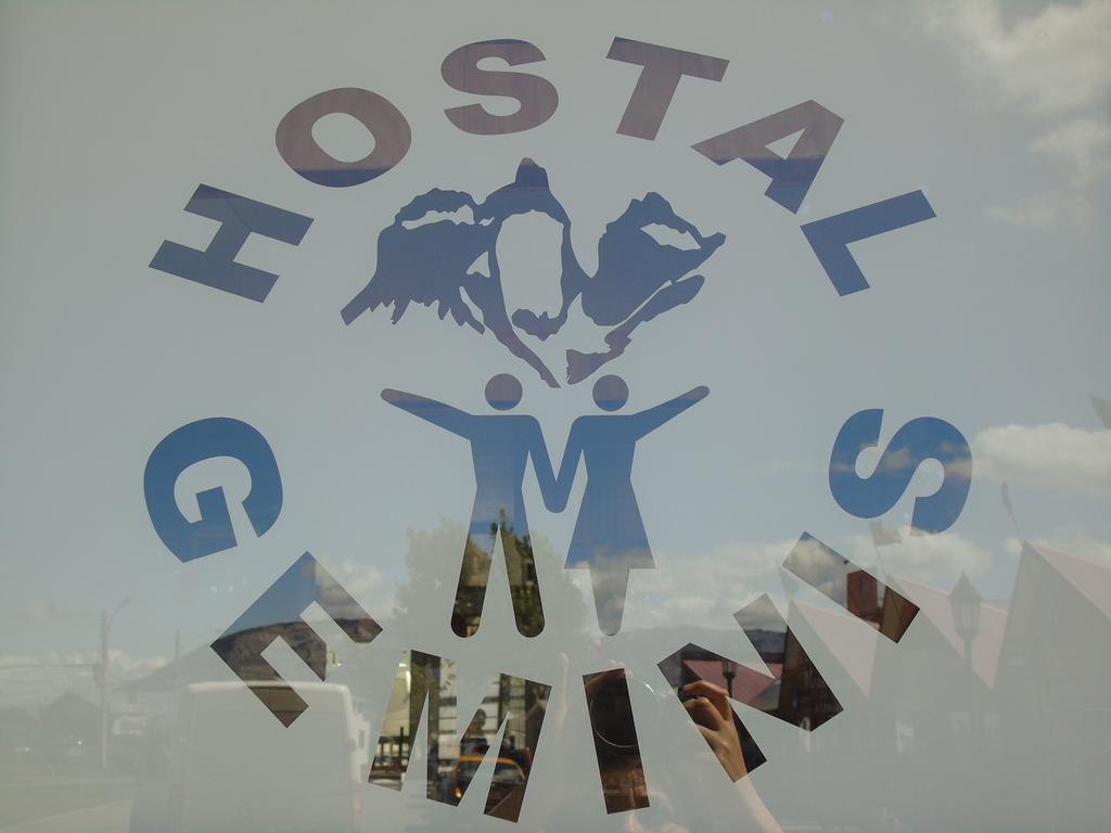 Hostal Geminis Puerto Natales Exterior foto